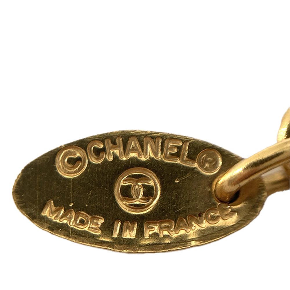 Pre-Loved Chanel CC Gold Plated Medallion Sunburst Pendant Necklace - Picture 5 of 12